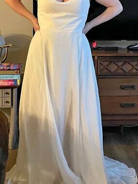 Elegant White Satin A-Line Women’s Dress